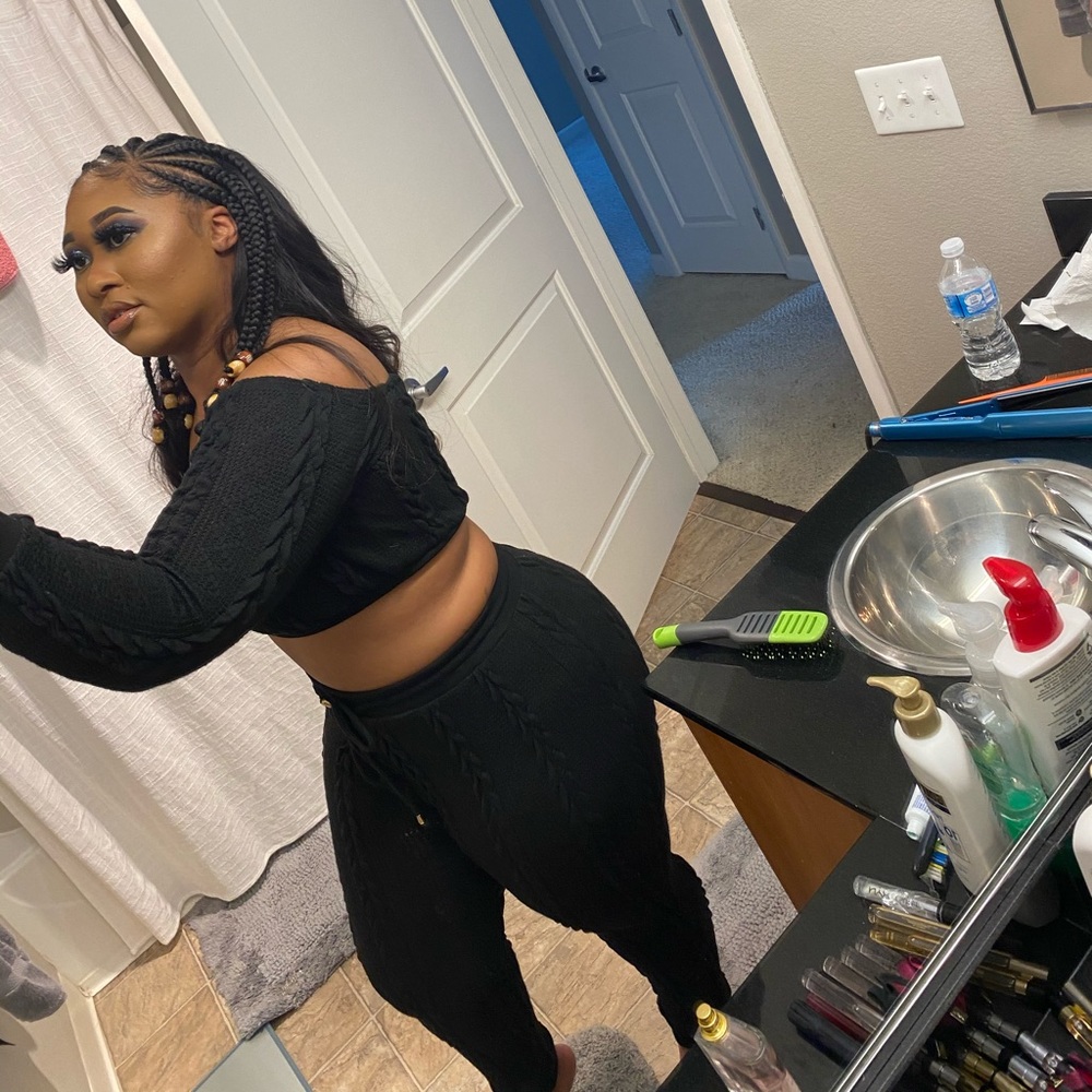 Black two piece knitted set